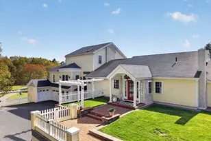312 Burrage St, Lunenburg, MA 01462 - Photo 5