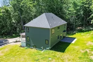 30 Mendon St, Upton, MA 01568 - Photo 35