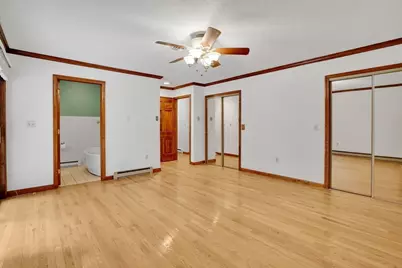 215 Barry St, Agawam, MA 01030 - Photo 19
