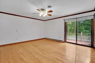 215 Barry St, Agawam, MA 01030 - Photo 17