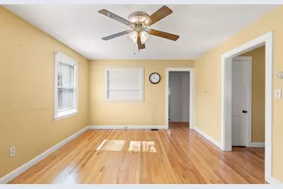 6 Corliss Ave, Gloucester, MA 01930 - Photo 7