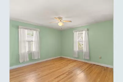 6 Corliss Ave, Gloucester, MA 01930 - Photo 17