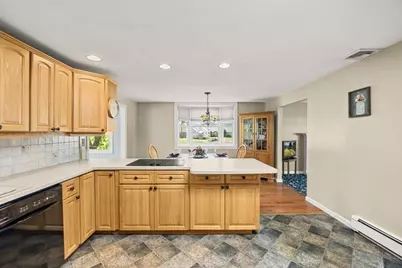 11 Hingston Circle, Braintree, MA 02184 - Photo 3