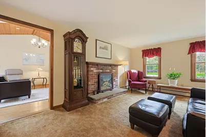 606 Washington St, Franklin, MA 02038 - Photo 17