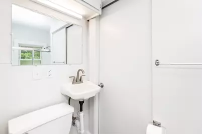 6 Putnam St #0, Watertown, MA 02472 - Photo 5