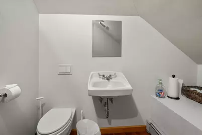 91 Wyman St #3rd Floor, Newton, MA 02468 - Photo 9