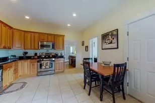 133 Brown St, Waltham, MA 02453 - Photo 3