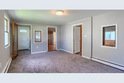 142 E Meadow Rd, Lowell, MA 01854 - Photo 7