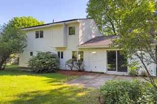 57 Wingate Rd, Holliston, MA 01746 - Photo 33