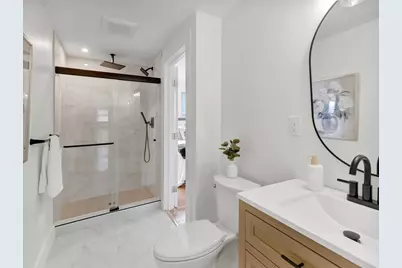 185 Colburn St, Dedham, MA 02026 - Photo 15