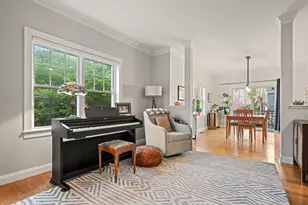 2 Summer Hill Cir, Arlington, MA 02474 - Photo 3