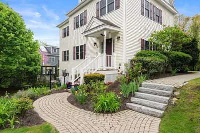2 Summer Hill Cir #2, Arlington, MA 02474 - Photo 1