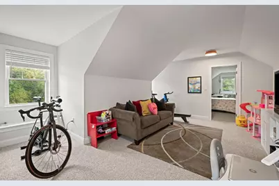 2 Summer Hill Cir #2, Arlington, MA 02474 - Photo 35