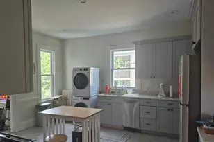 445 Beech St, Boston, MA 02131 - Photo 3