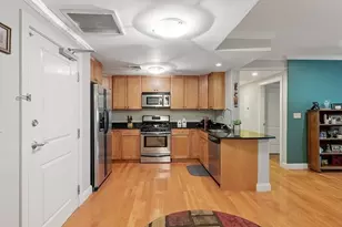 426 Main St, Stoneham, MA 02180 - Photo 5