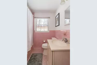 17 Francine Rd, Framingham, MA 01701 - Photo 9