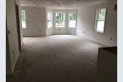299 Quincy St, Building 2 #2, Holbrook, MA 02343 - Photo 5