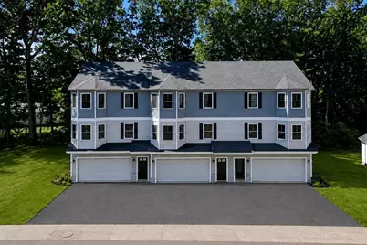 299 Quincy St, Building 2 #2, Holbrook, MA 02343 - Photo 3