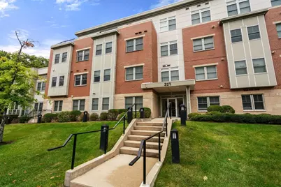 321 Hammond Pond Parkway #201, Brookline, MA 02467 - Photo 15