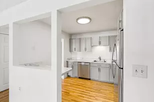 100 Cove Way, Quincy, MA 02169 - Photo 7