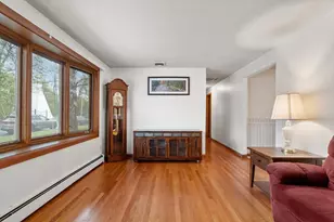 200 Royal St, Chicopee, MA 01020 - Photo 5