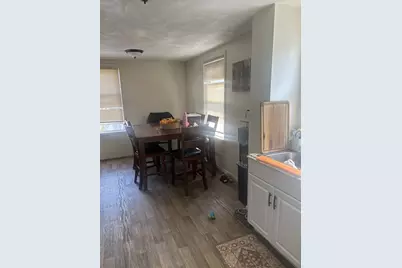 62 Huntington St, Lowell, MA 01852 - Photo 11
