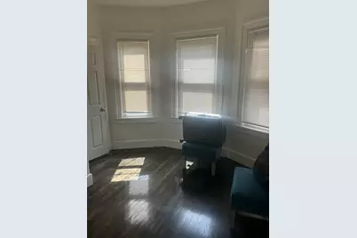 62 Huntington St, Lowell, MA 01852 - Photo 9