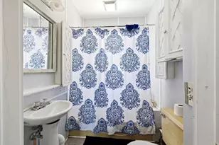 48 Crystal St, Pittsfield, MA 01201 - Photo 9