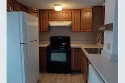 79 Woburn St #1, Reading, MA 01868 - Photo 3