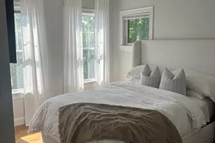 35 Chestnut St, Wakefield, MA 01880 - Photo 9