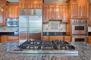 6 Stanford St, Holyoke, MA 01040 - Photo 27