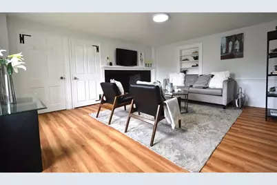 250 Walnut St #B, Framingham, MA 01702 - Photo 3