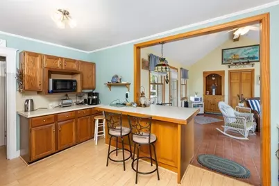 409 Groveland St, Haverhill, MA 01830 - Photo 7