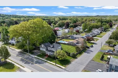 409 Groveland St, Haverhill, MA 01830 - Photo 37