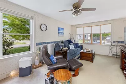 409 Groveland St, Haverhill, MA 01830 - Photo 13