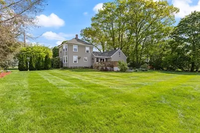 409 Groveland St, Haverhill, MA 01830 - Photo 3