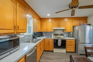 108 Bayberry Rd, North Attleboro, MA 02760 - Photo 13