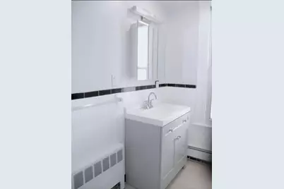 129 Brown St. #2, Waltham, MA 02452 - Photo 9