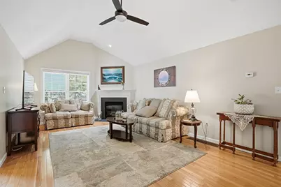 56 Nature View Drve #56, Uxbridge, MA 01569 - Photo 5