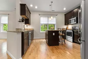 220 Martins Lndg, North Reading, MA 01864 - Photo 7