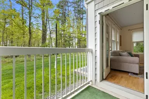 220 Martins Lndg, North Reading, MA 01864 - Photo 17