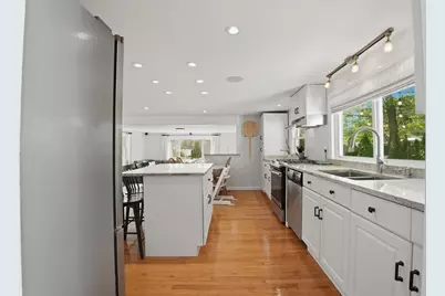 12 Pleasant Cir, Canton, MA 02021 - Photo 19
