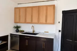 86 W Main St, North Adams, MA 01247 - Photo 9