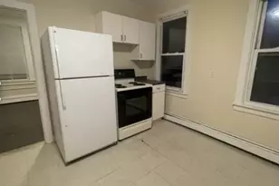 86 W Main St, North Adams, MA 01247 - Photo 19