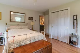 46 Evergreen Rd, Northampton, MA 01053 - Photo 11