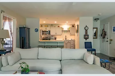 46 Evergreen Rd #310, Northampton, MA 01053 - Photo 5