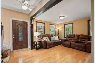 12 Elm St, Foxboro, MA 02035 - Photo 9