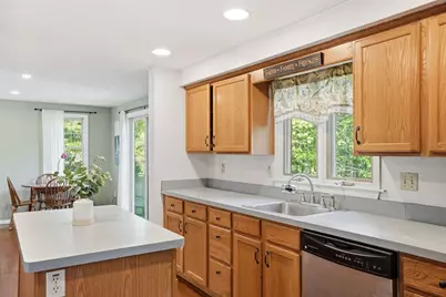 44 Morningside Dr, Rockland, MA 02370 - Photo 7