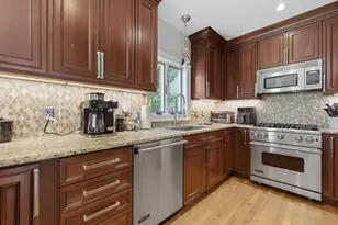 110 Bolton St, Boston, MA 02127 - Photo 9