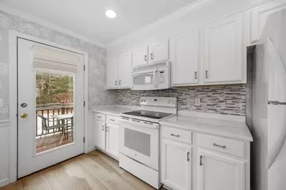 32 Carleton St #32, Wareham, MA 02558 - Photo 15